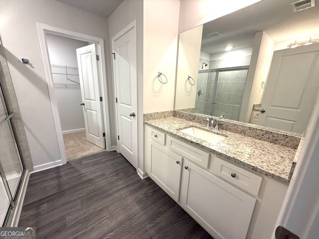 401 Lanier Circle, Woodstock, GA 30189