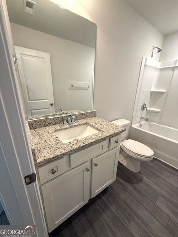401 Lanier Circle, Woodstock, GA 30189
