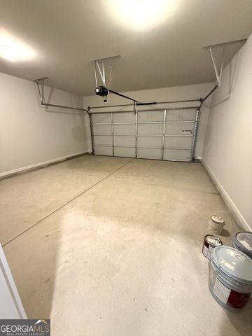 401 Lanier Circle, Woodstock, GA 30189