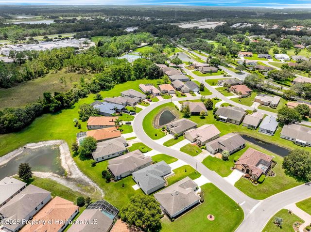 10148 Duffy Circle, Weeki Wachee, FL 34613