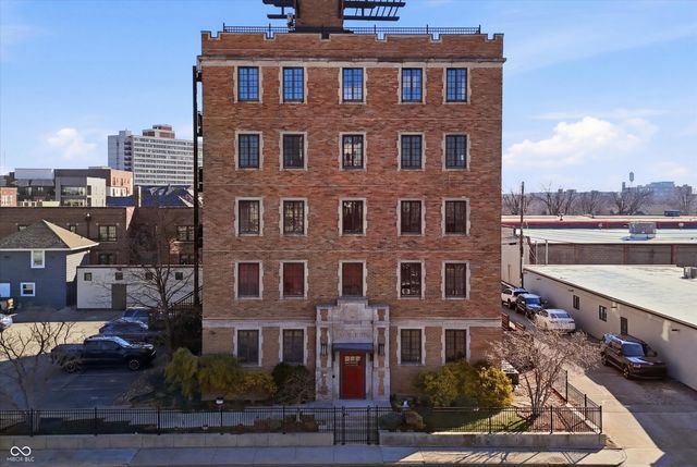 825 N Delaware Street 3B, Indianapolis, IN 46204