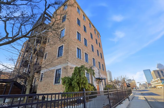 825 N Delaware Street 3B, Indianapolis, IN 46204