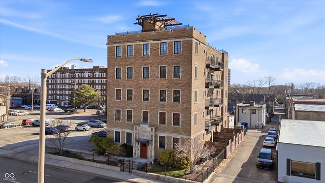 825 N Delaware Street 3B, Indianapolis, IN 46204