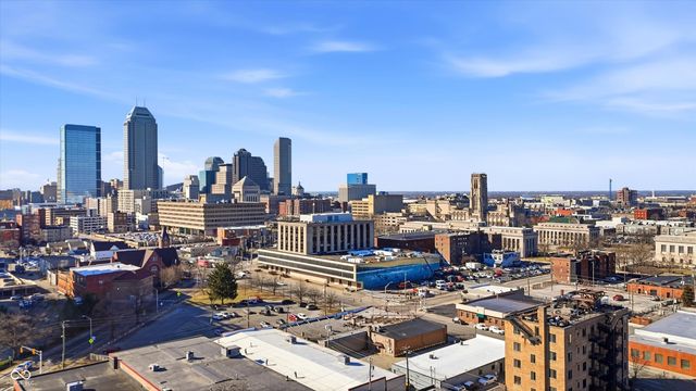 825 N Delaware Street 3B, Indianapolis, IN 46204