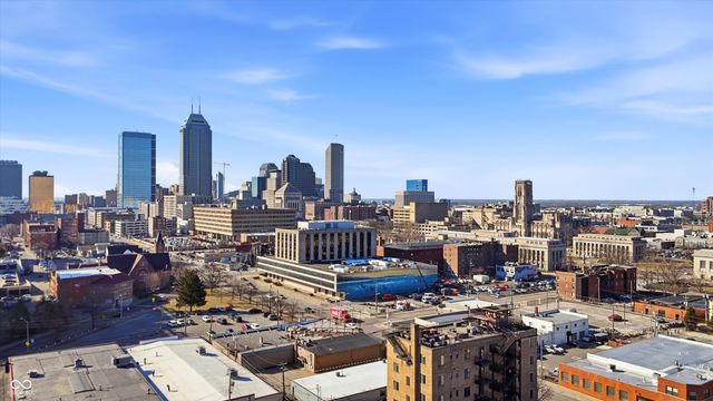 825 N Delaware Street 3B, Indianapolis, IN 46204