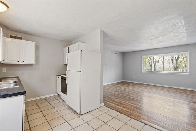 525 N Arlington Street, Kalamazoo, MI 49006