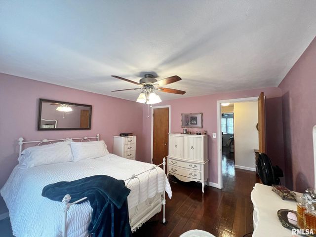 10105 W KNOX Street, Edwards, IL 61528