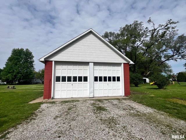 10105 W KNOX Street, Edwards, IL 61528