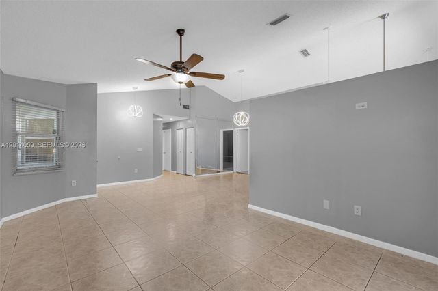 1308 E Glen Oak Rd 1308, North Lauderdale, FL 33068