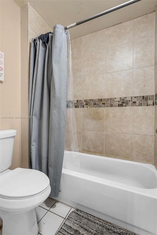 1308 E Glen Oak Rd 1308, North Lauderdale, FL 33068