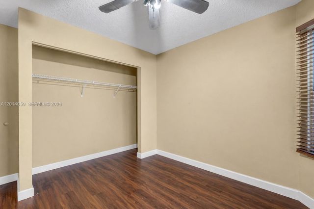1308 E Glen Oak Rd 1308, North Lauderdale, FL 33068