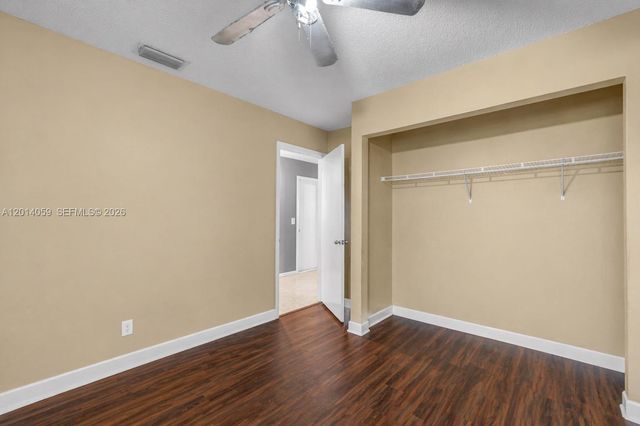 1308 E Glen Oak Rd 1308, North Lauderdale, FL 33068