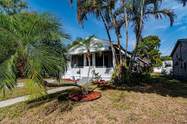 1425 34TH AVENUE N, St Petersburg, FL 33704