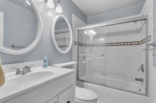 1425 34TH AVENUE N, St Petersburg, FL 33704