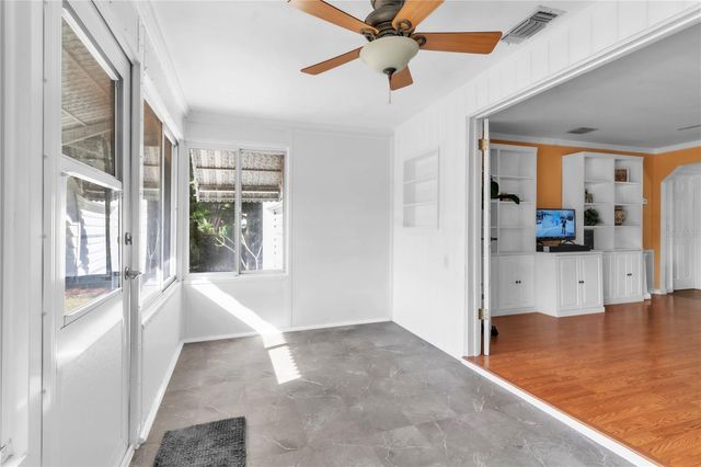 1425 34TH AVENUE N, St Petersburg, FL 33704