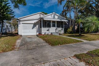 1425 34TH AVENUE N, St Petersburg, FL 33704