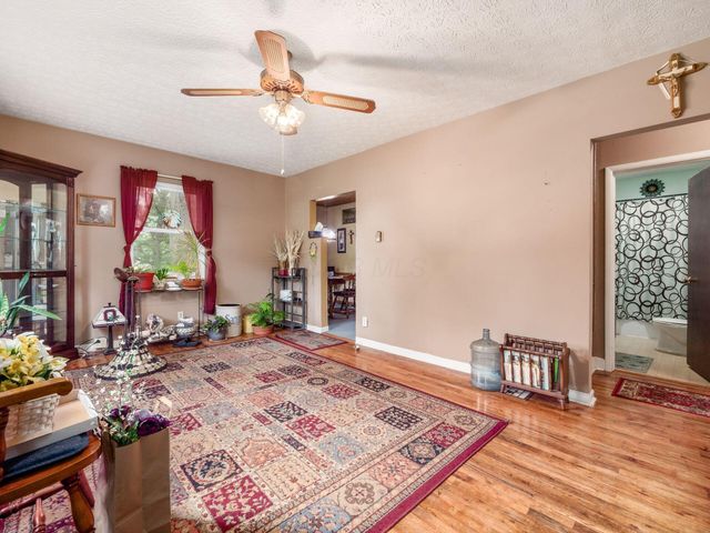 6700 Helm Lane, Reynoldsburg, OH 43068