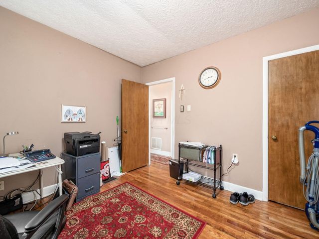6700 Helm Lane, Reynoldsburg, OH 43068