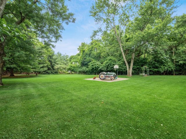 6700 Helm Lane, Reynoldsburg, OH 43068