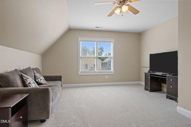 110 Bridgegate Drive, Cary, NC 27519