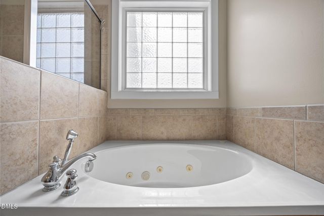 110 Bridgegate Drive, Cary, NC 27519