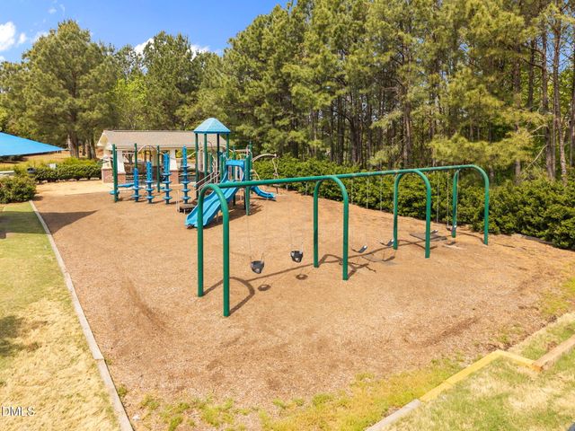 110 Bridgegate Drive, Cary, NC 27519