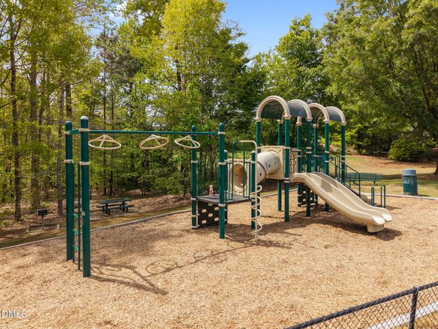 110 Bridgegate Drive, Cary, NC 27519