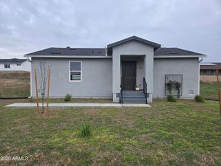 20170 E Prickly Pear Drive, Mayer, AZ 86333