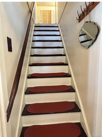 20 Iris Avenue, North Merrick, NY 11566