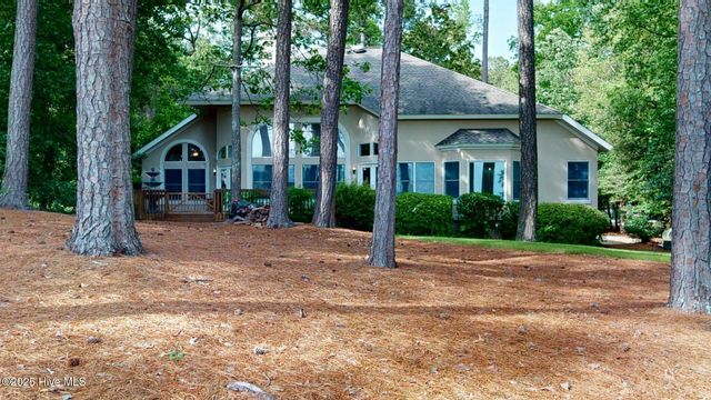 552 Loblolly Drive, Vass, NC 28394