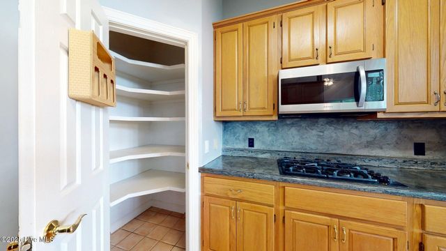 552 Loblolly Drive, Vass, NC 28394