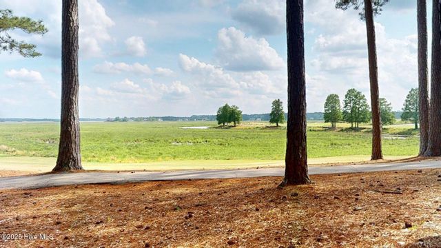552 Loblolly Drive, Vass, NC 28394