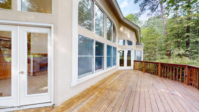 552 Loblolly Drive, Vass, NC 28394