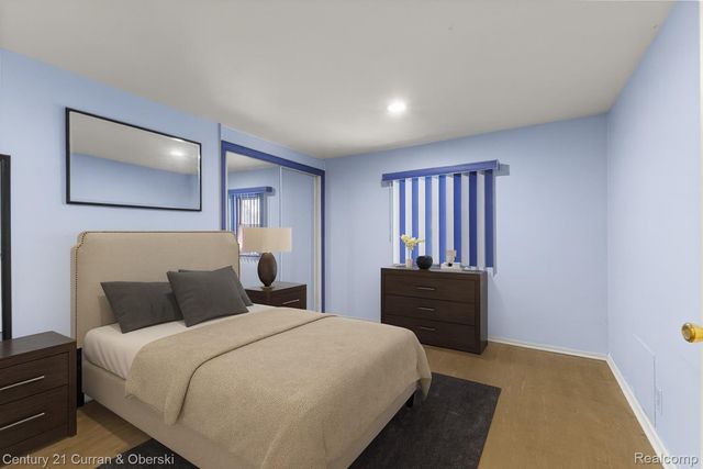 29055 Pennsylvania Road, Romulus, MI 48174