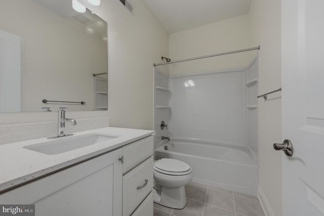 255 GROVE VIEW DR, Hockessin, DE 19707