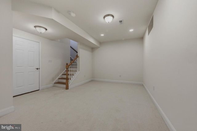 255 GROVE VIEW DR, Hockessin, DE 19707