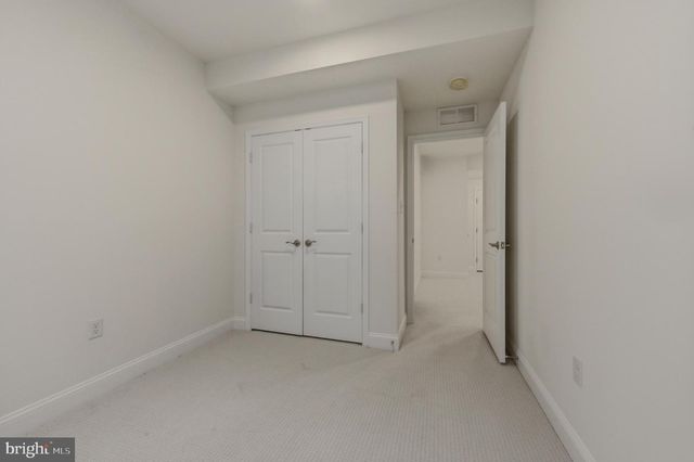 255 GROVE VIEW DR, Hockessin, DE 19707