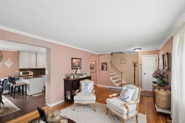 50 Plane Tree Lane, Saint James, NY 11780