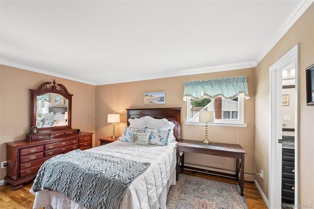 50 Plane Tree Lane, Saint James, NY 11780