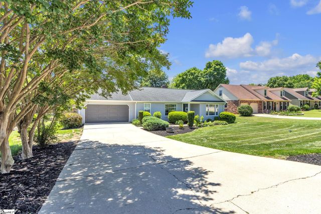 209 Richfield Terrace, Greer, SC 29650