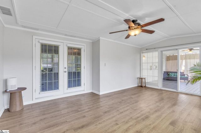 209 Richfield Terrace, Greer, SC 29650