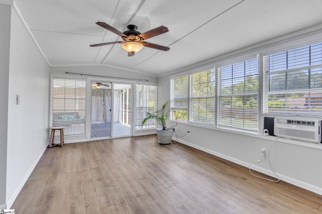 209 Richfield Terrace, Greer, SC 29650