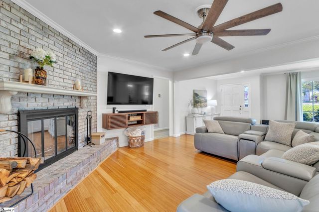 209 Richfield Terrace, Greer, SC 29650