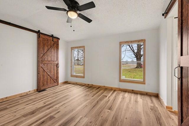 68544 County Road 372, Hartford, MI 49057