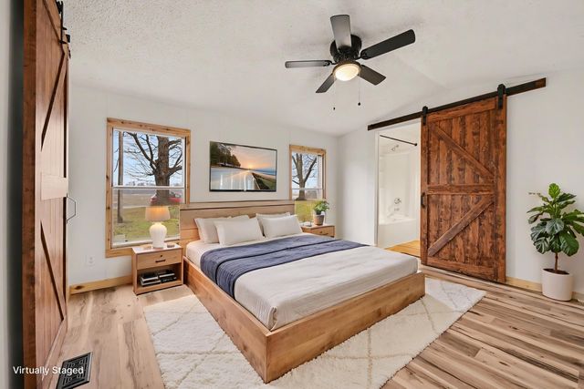 68544 County Road 372, Hartford, MI 49057