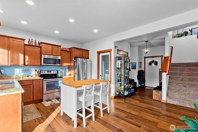 105 McDonald Creek Lane, Elma, WA 98541