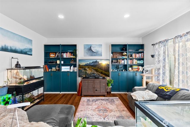 105 McDonald Creek Lane, Elma, WA 98541