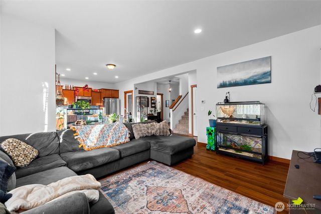 105 McDonald Creek Lane, Elma, WA 98541