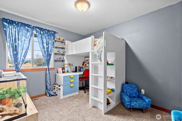 105 McDonald Creek Lane, Elma, WA 98541