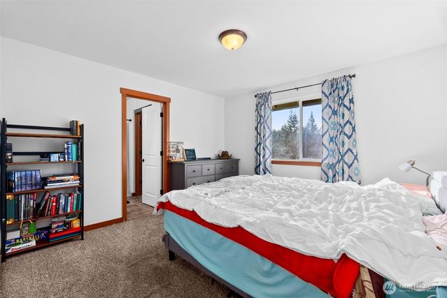 105 McDonald Creek Lane, Elma, WA 98541